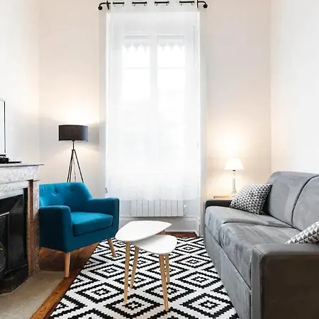 Appartement 2 Pieces Jean Mace Et Stationnement Lyon Extérieur photo